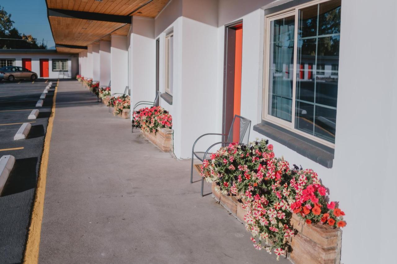 Sapphire Motel Midtown Bozeman Exterior photo