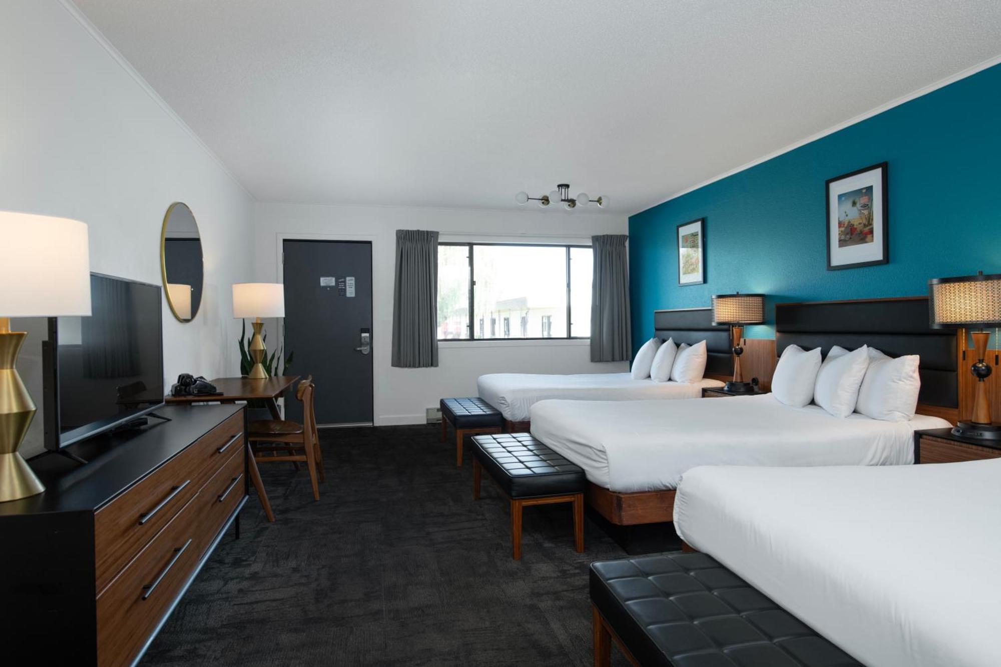 Sapphire Motel Midtown Bozeman Exterior photo