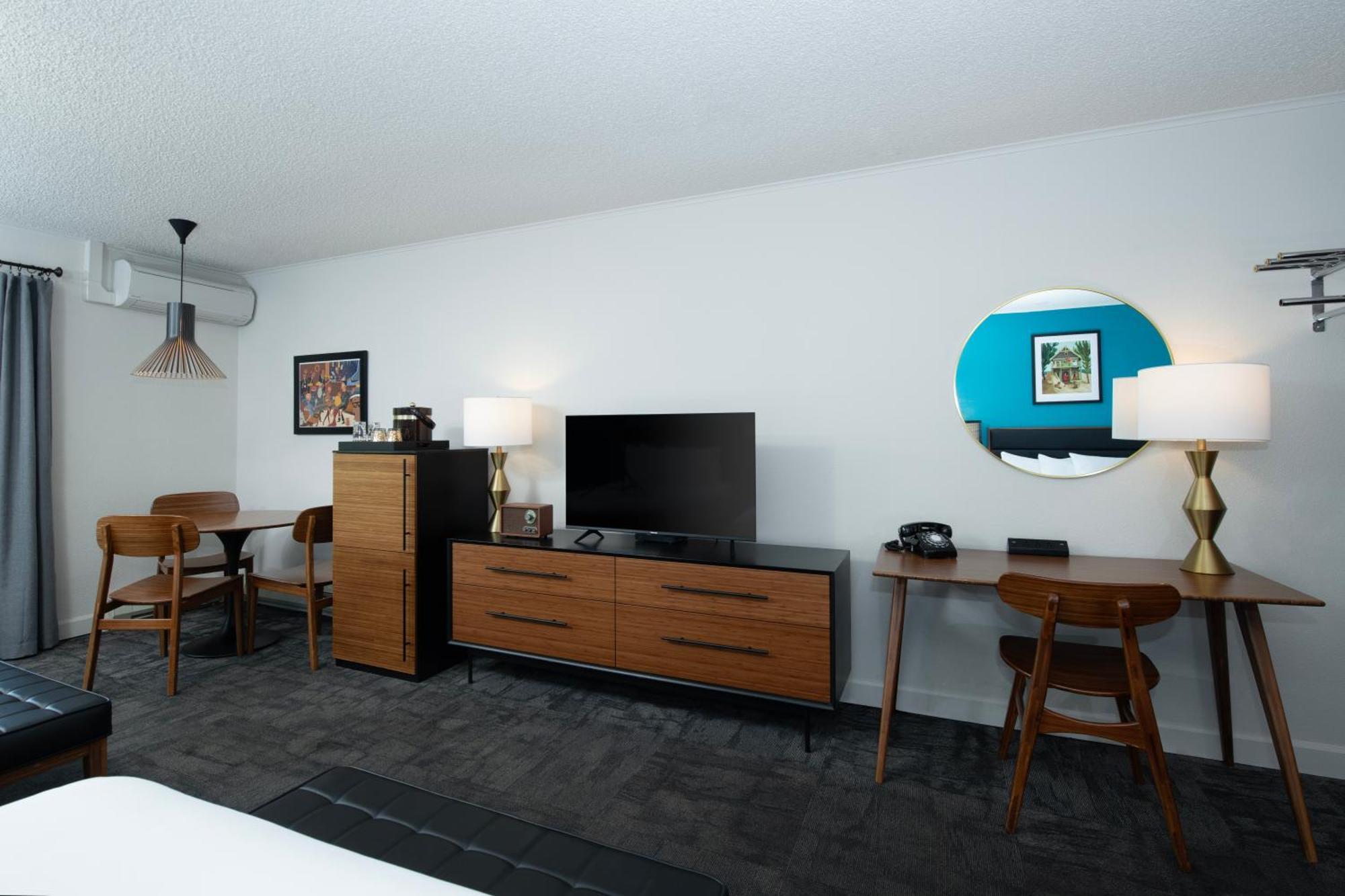 Sapphire Motel Midtown Bozeman Exterior photo